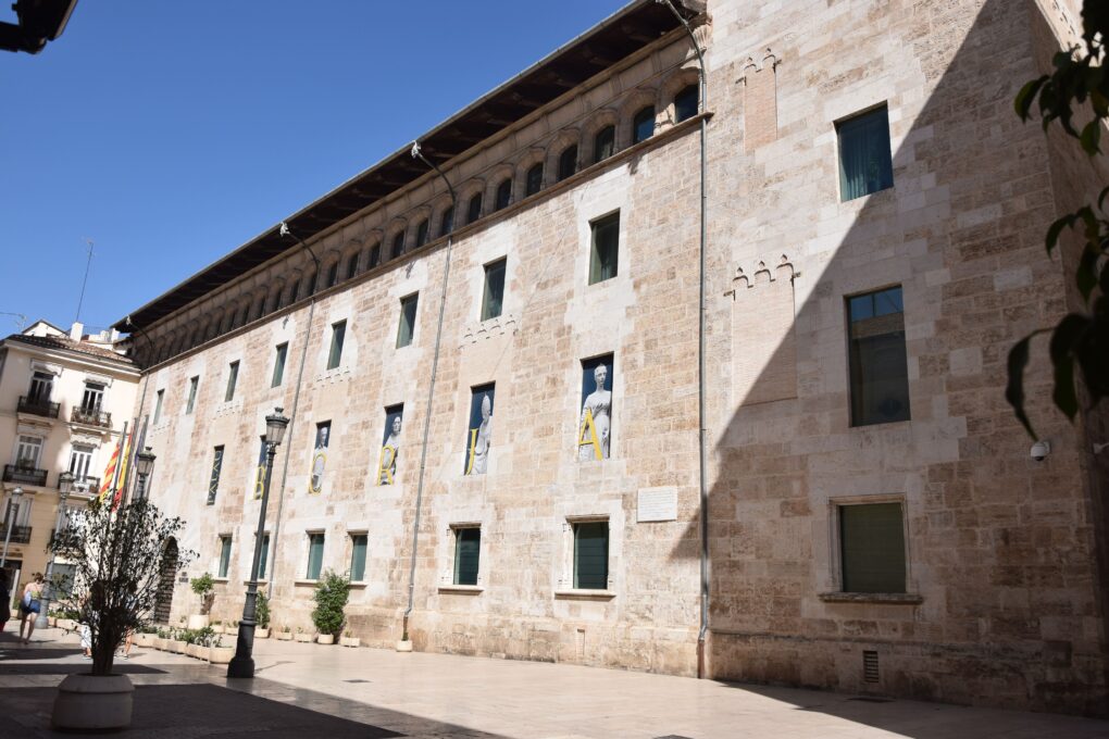 Palau de Benicarló, sèu de les Corts