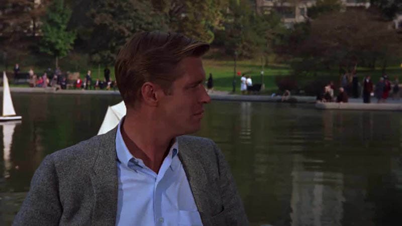 Fotograma de la película. Paul, en Conservatory Water.