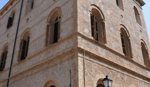 Exterior colege Jesuïtes i interior