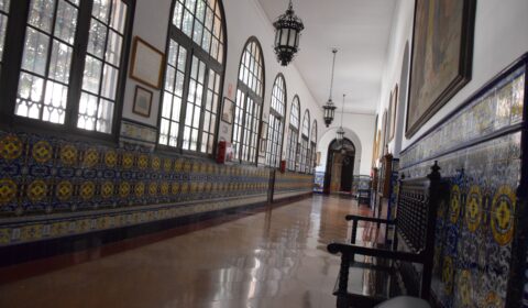 Exterior colege Jesuïtes i interior