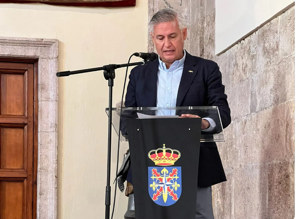 El president de Lo Rat Penat en la llectura del “Cantar del mío Cid”