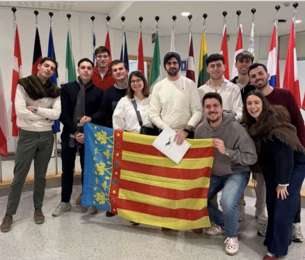 Les Joventuts Ratpenatistes en el Parlament Europeu